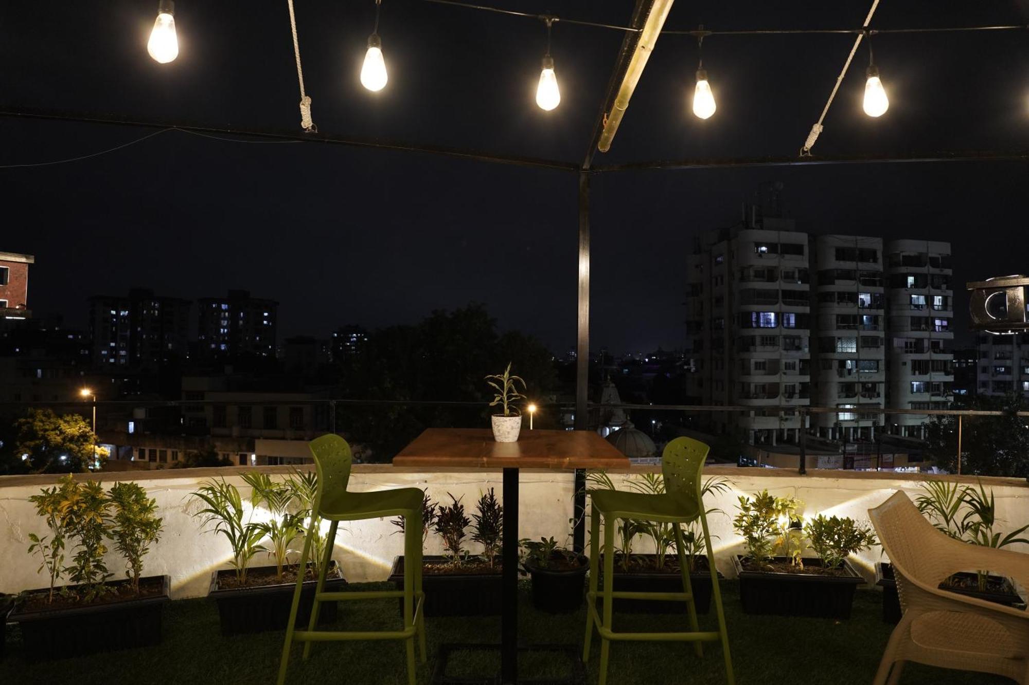 Hotel Royal Accord Surat Exterior foto